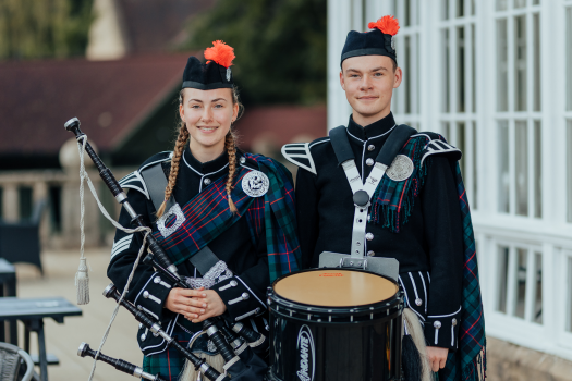 Drum+Drones: Scottish Wedding Bagpiping Pair