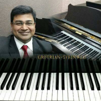 Bollywood Pianist