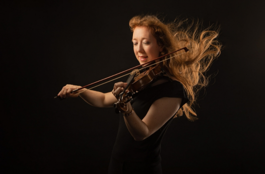 Amy Jones - Violinist