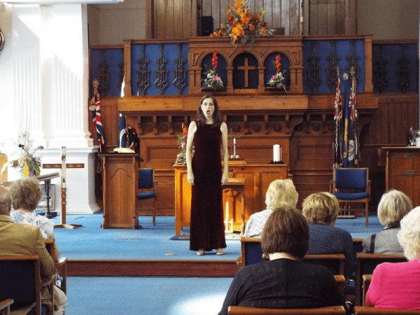 Classical Singer Kathleen - Photo 2