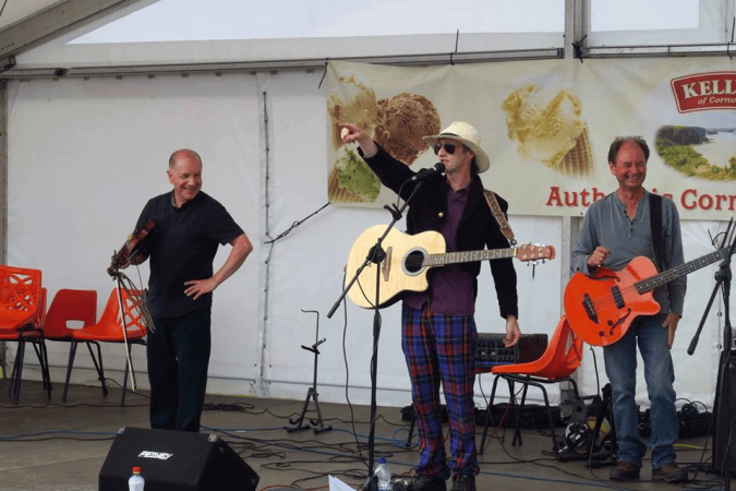 Whippletree Ceilidh Band. - Photo 22