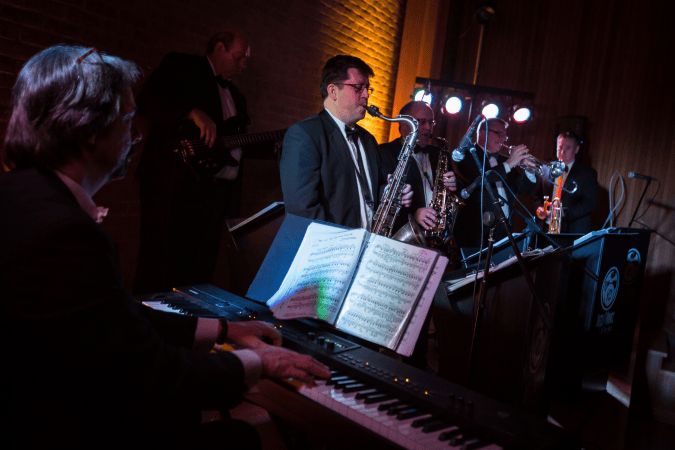 KD Swing & Soul Orchestra - Photo 2