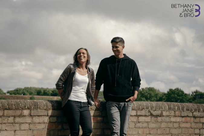 Bethany Jane & Bro - Photo 11