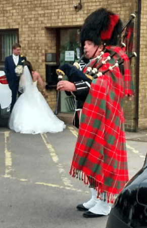 Mike Simmons Bagpiper - Photo 15