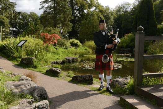 Malcolm Smith- Scottish Bagpiper