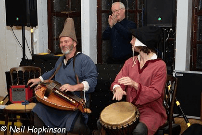The Grinnigogs - Photo 4