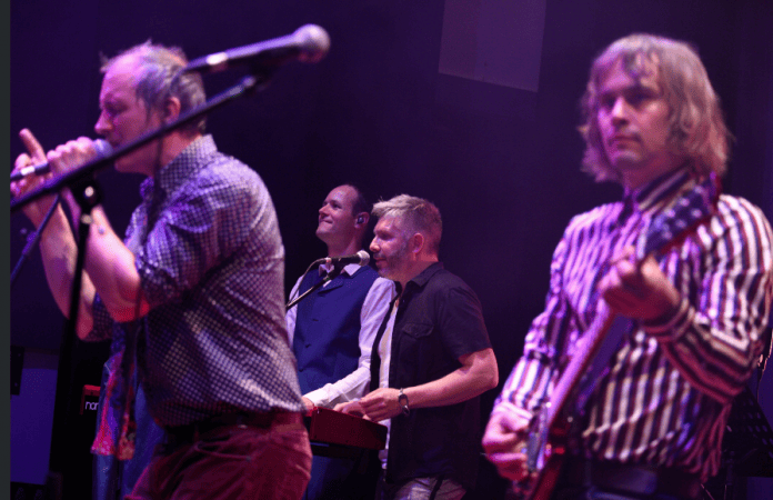 Carnaby Army - Photo 32