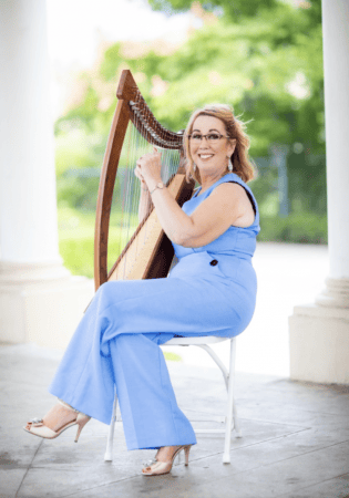 Patricia Daly Wedding Harpist & Singer - Photo 8