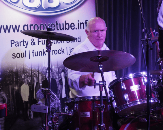 Groove Tube - Photo 10