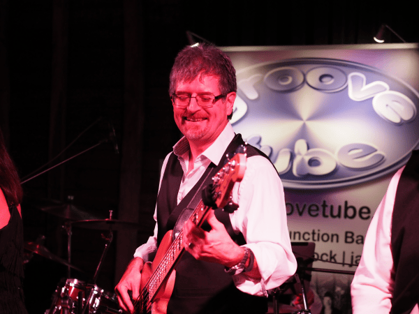 Groove Tube - Photo 11
