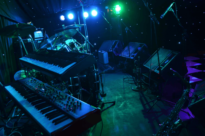 Groove Tube - Photo 21