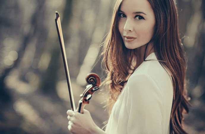 Colette Hazen Violin - Photo 2