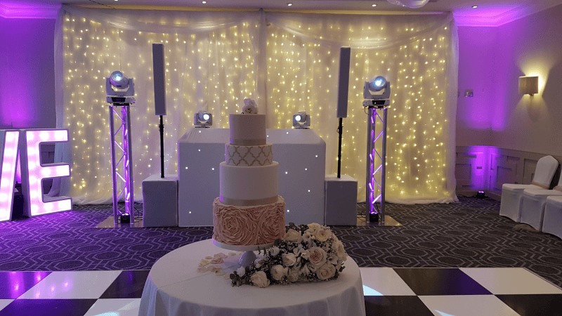 The Surrey Wedding DJ - Photo 9