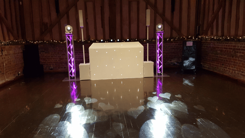 The Surrey Wedding DJ - Photo 19