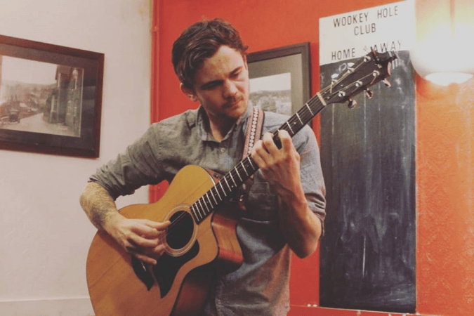 Pete Izzard - Photo 9