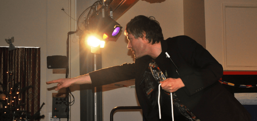 The Great Adamos - (Family Magician) - Photo 4