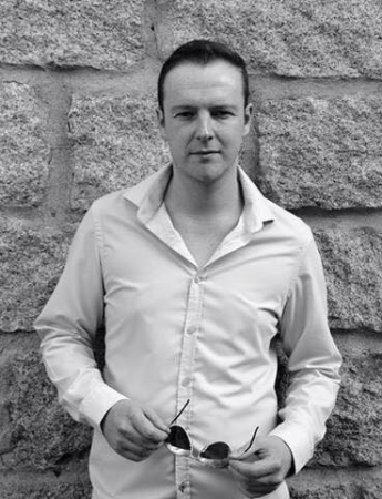 Chris Barton - Photo 2