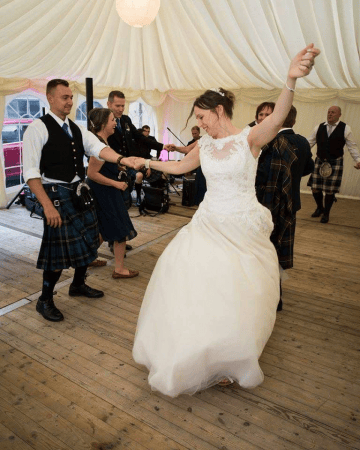 Pentlands Ceilidh Band - Photo 5