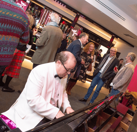 Matthew Bason Pianist and Vocalist - Photo 2