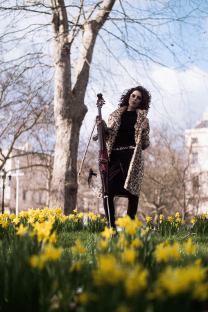 Lydia Cellist - Photo 5