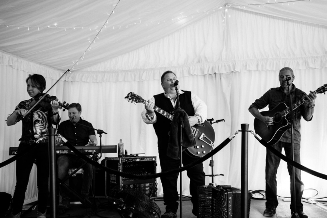 Wild Murphys - Photo 11