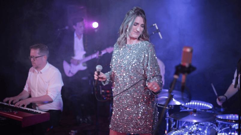 The Club Classics Band - Photo 21