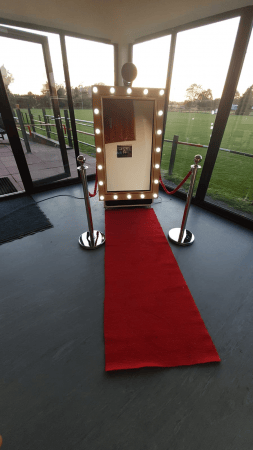 Magic Mirror Photo Booth - Photo 8