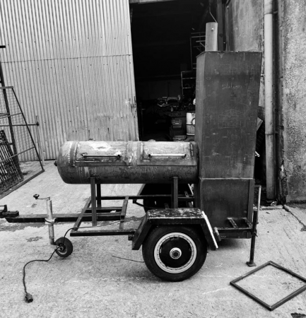 American BBQ Street Food Truck - Photo 6