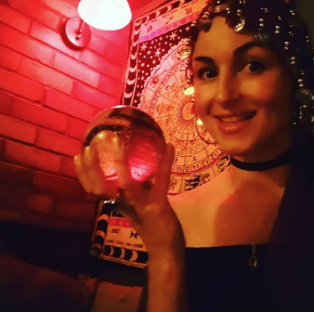 Nicola Kelleher Fortune Teller - Photo 17