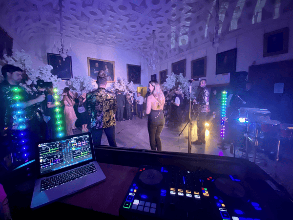 David Marken - Guitar/Vocal and DJ - Photo 2
