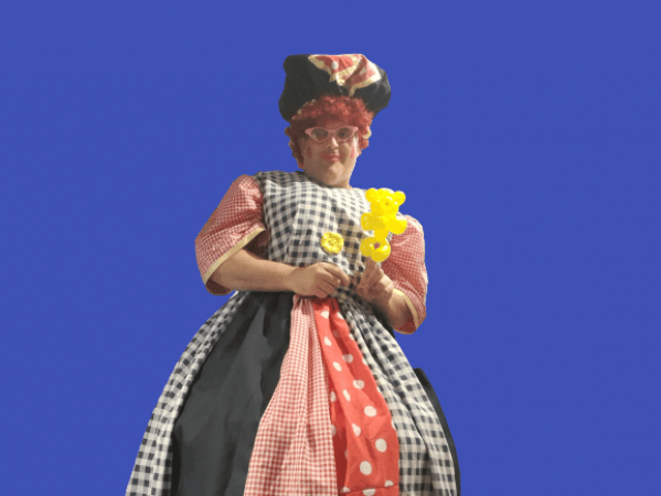 Balloon modelling in Fylde Coast - Photo 2