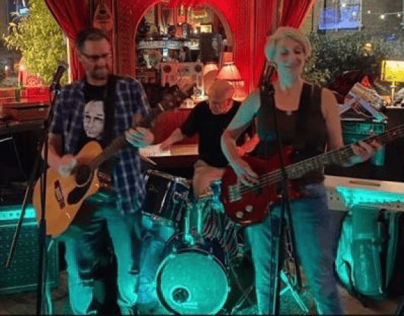 The Rhythm Foxes  - Photo 2