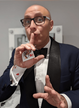 NEIL DEVLIN’s COMEDY MAGIC…for Grown-Ups!!