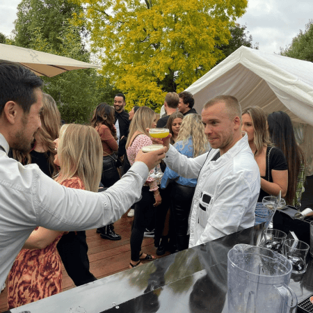 Bar Hire - Photo 4