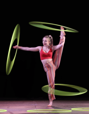 Circle Spectacular Hoop Act  - Photo 5