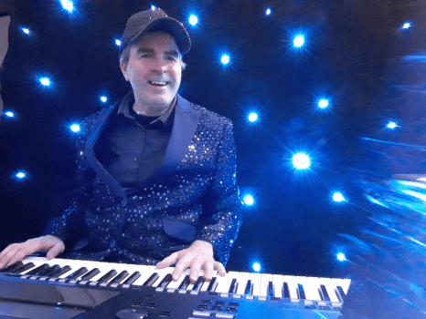 Alan Strong the music man  - Photo 3