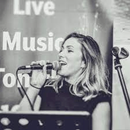 Jo McNab - Photo 3