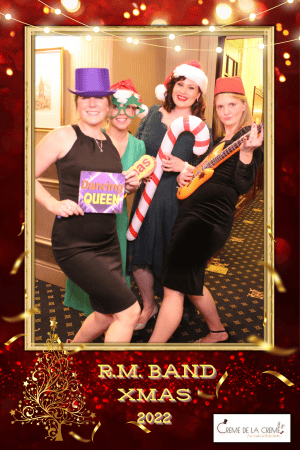 Magic Mirror Hire  - Photo 6