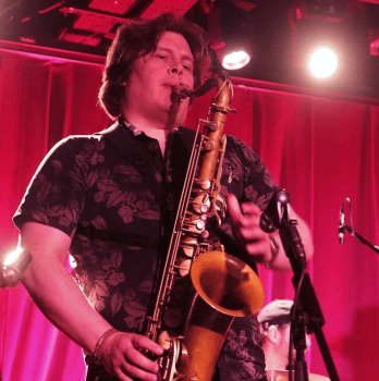 Dom Solo Saxophonist