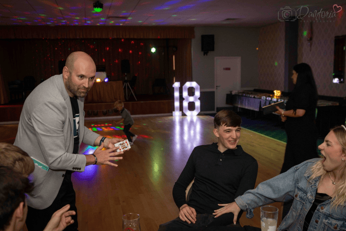 Pete Hopkins Magic - Photo 4