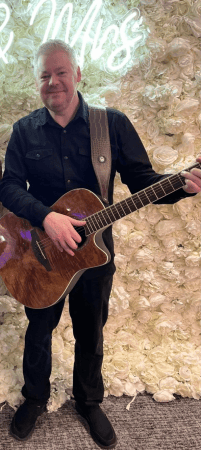 Paul Wilson-Singer Guitarist and DJ. - Photo 6