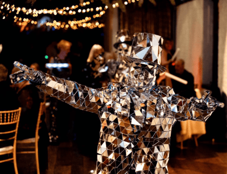 Dazzling Mirror Man Performer - Photo 3