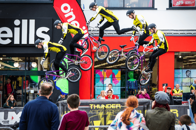 BMX STUNT PERFORMANCE  - Photo 8