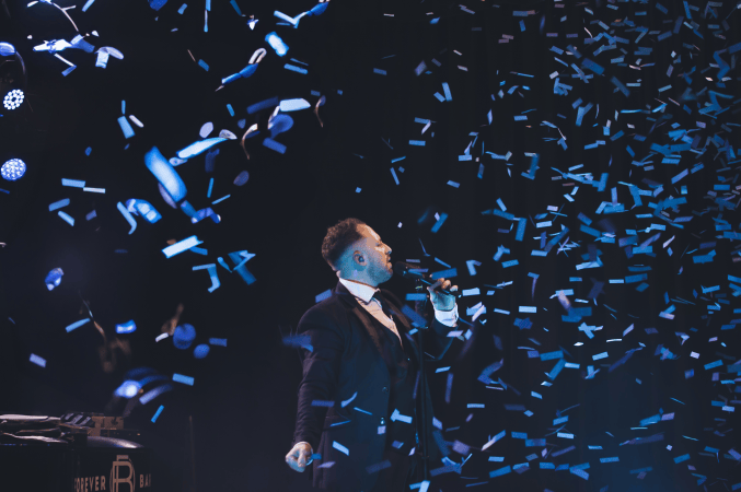 Forever Barlow - A tribute to Gary Barlow & TT - Photo 2