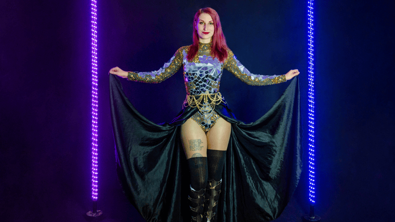 ALIATRIX | Special LED Hostesses - Photo 3
