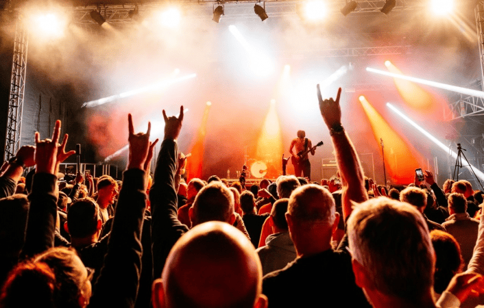 LET THERE B/DC - A Tribute to AC/DC - Photo 26
