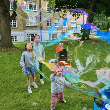 Kat’s Amazing Bubbles - Photo 12