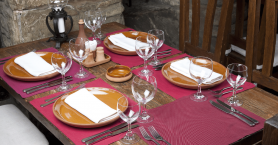 Restaurant Entertainment ideas
