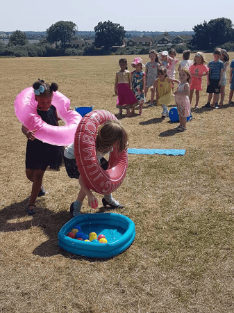 Children's Entertainer  - Photo 6