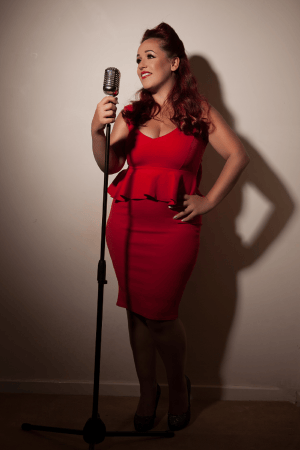 Holly Jayne  - Photo 2